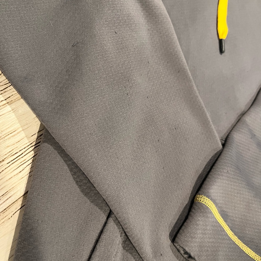 Under Armour Men's Charcoal Hoodie with Bright Yellow Details - Picture 3 of 8